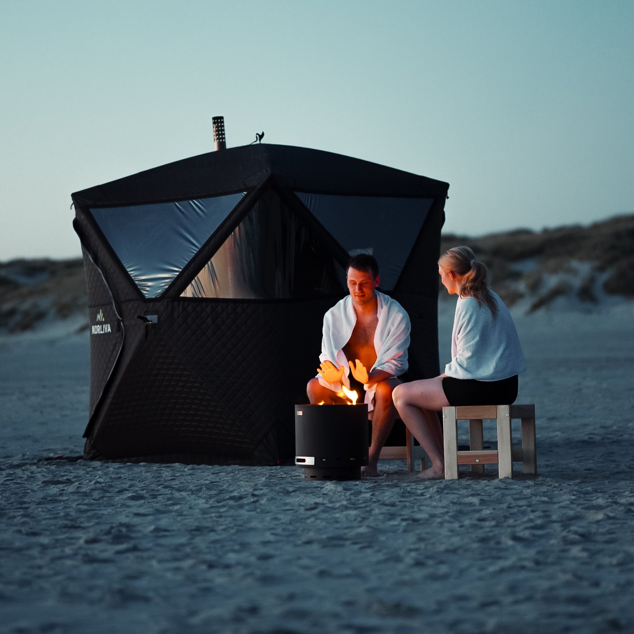 Set: Saunazelt Isen 2.0 + Ofen + Sauna-Zubehör + Regenschutz + zweistufige Bank