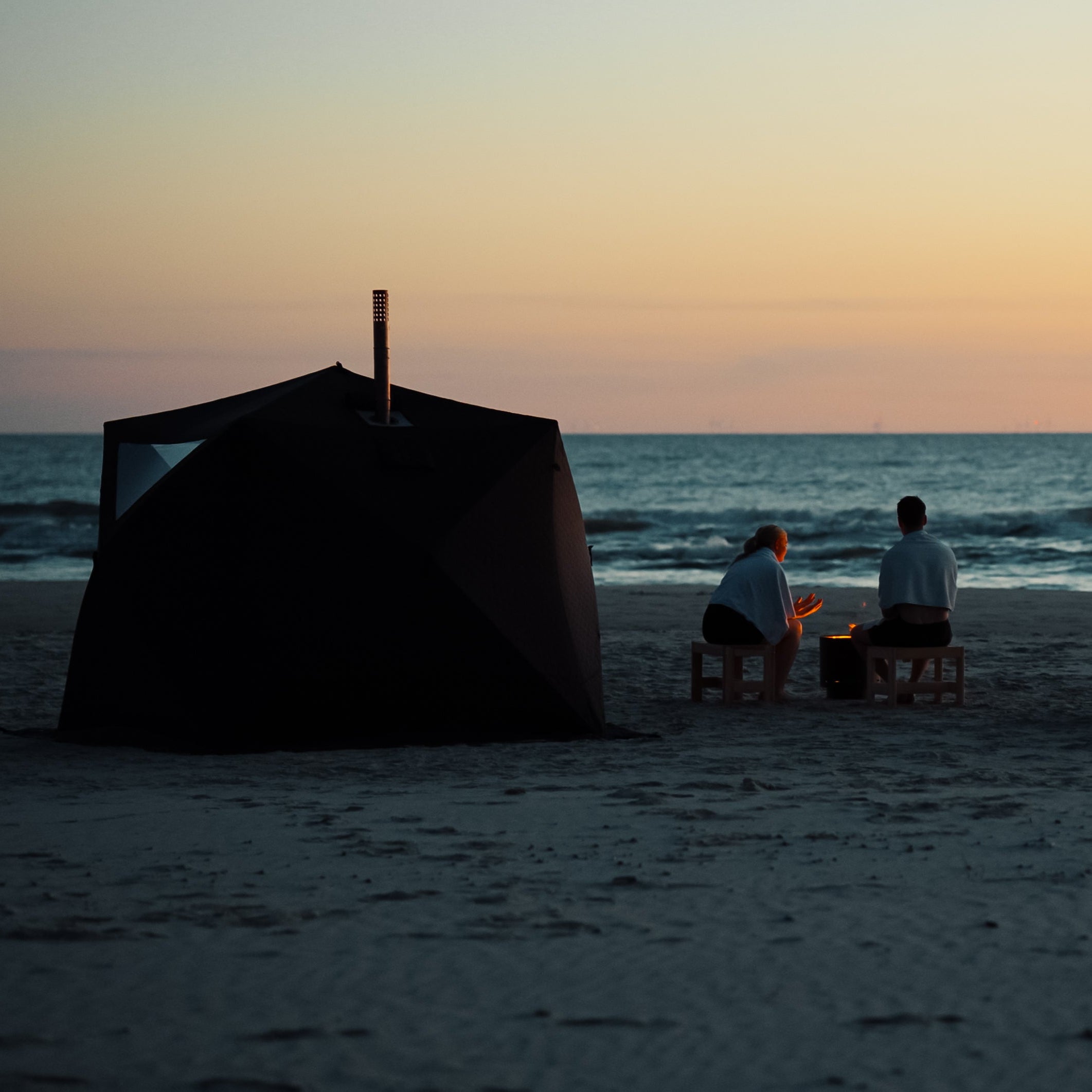 Ensemble : Tente de Sauna Fjorden + Four + Accessoires de Sauna + Bancs