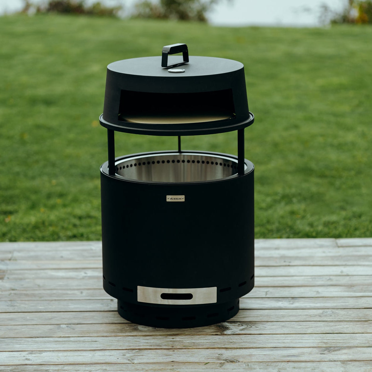 Set: Skara + Deckel + Feuerplatten-Grill + Pizzaofen-Aufsatz